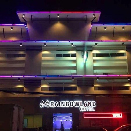 Rainbowland Hotel اولونجابو المظهر الخارجي الصورة