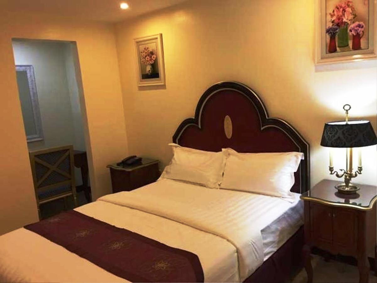 Rainbowland Hotel اولونجابو المظهر الخارجي الصورة