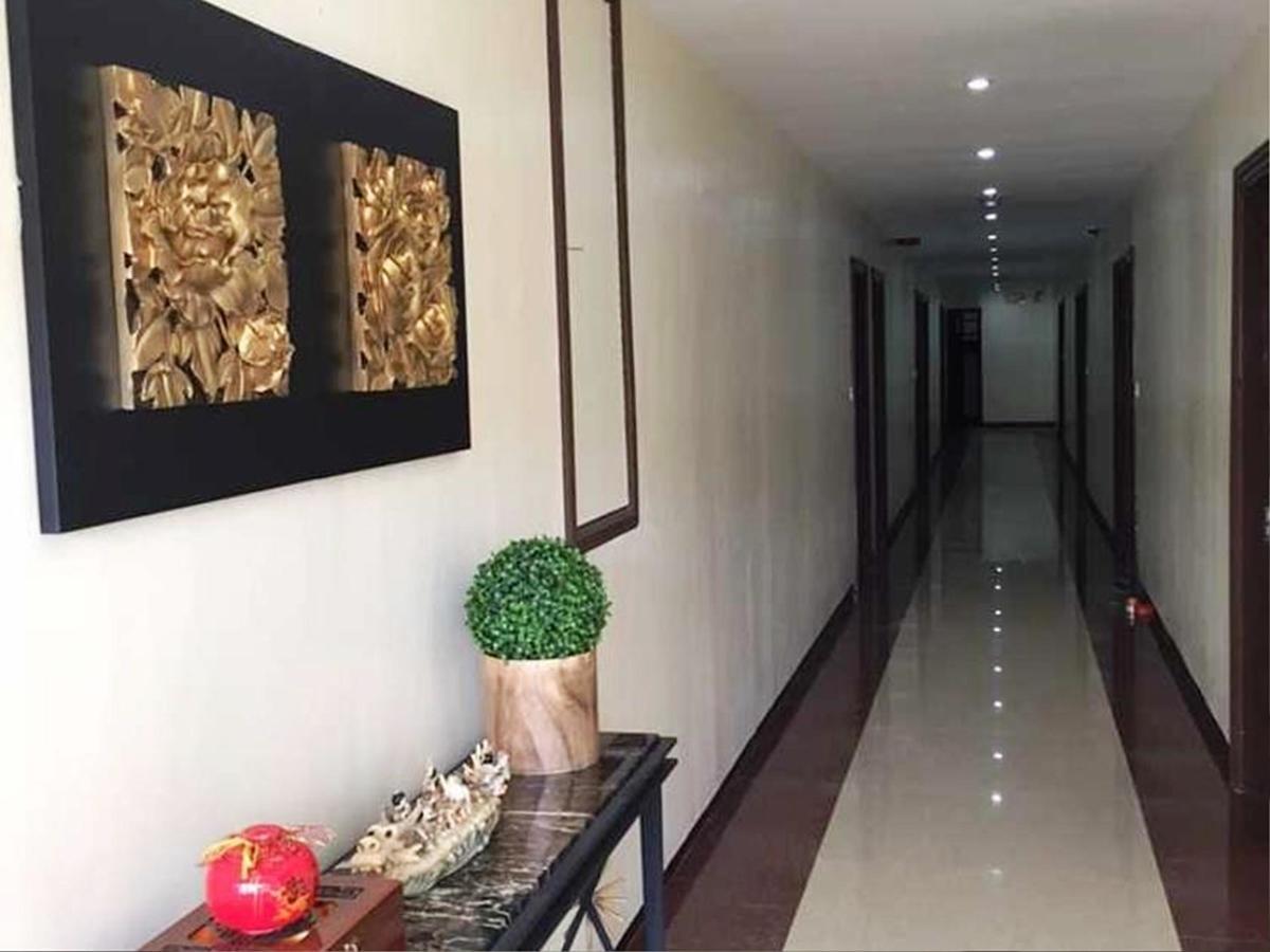 Rainbowland Hotel اولونجابو المظهر الخارجي الصورة