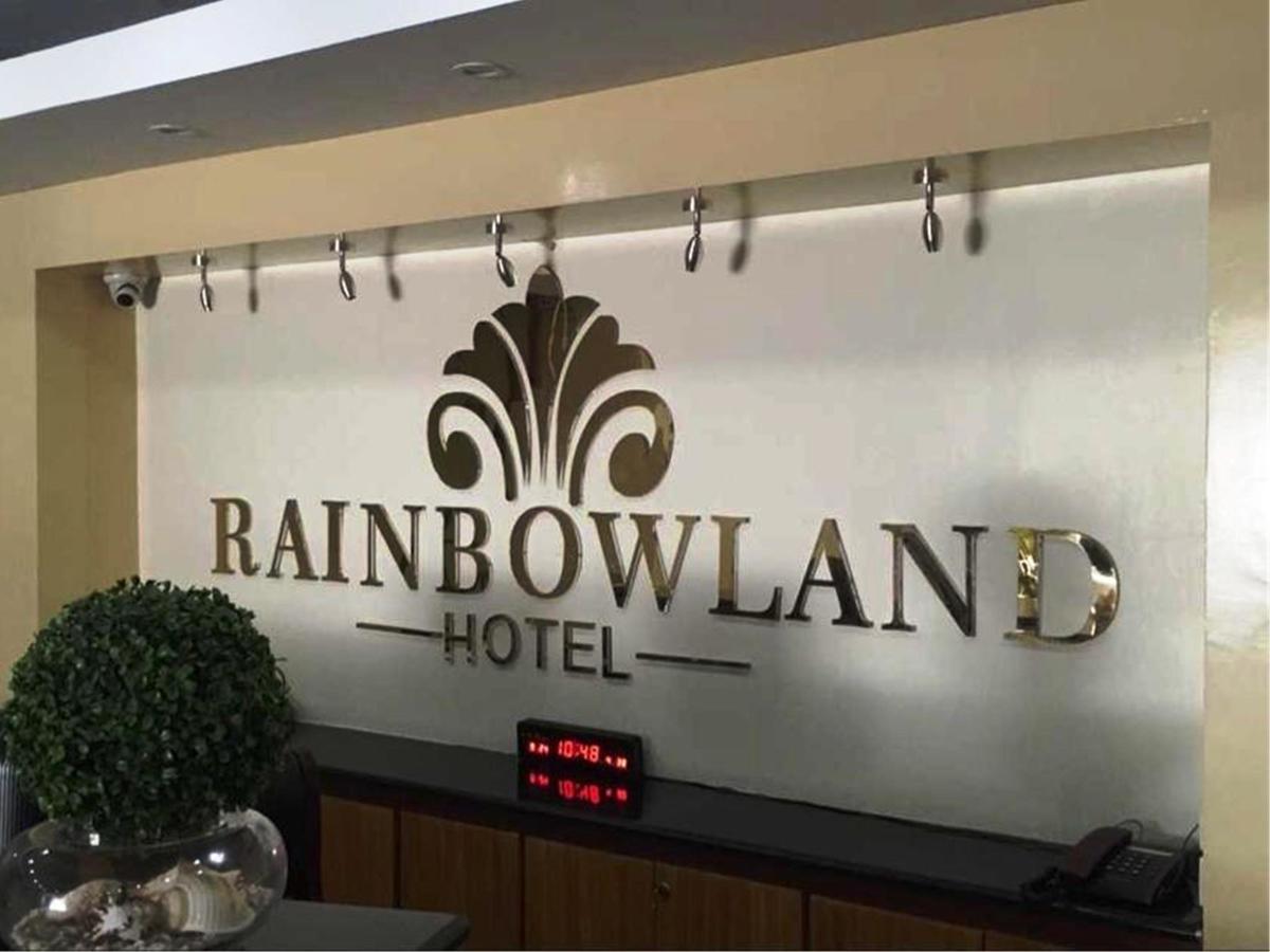 Rainbowland Hotel اولونجابو المظهر الخارجي الصورة